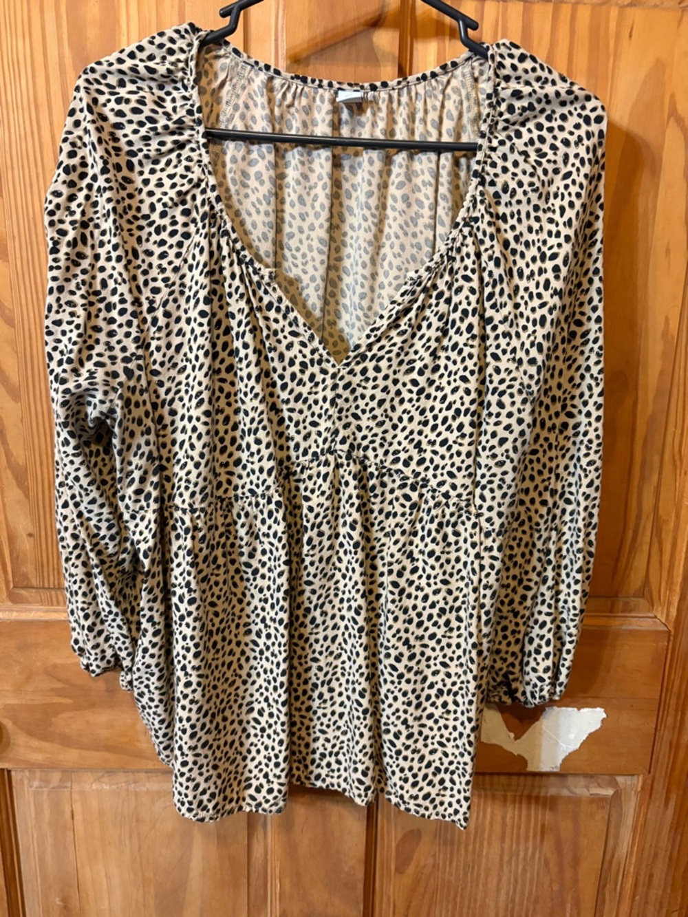 Leopard Print V-Neck Babydoll Blouse - Tan & Black